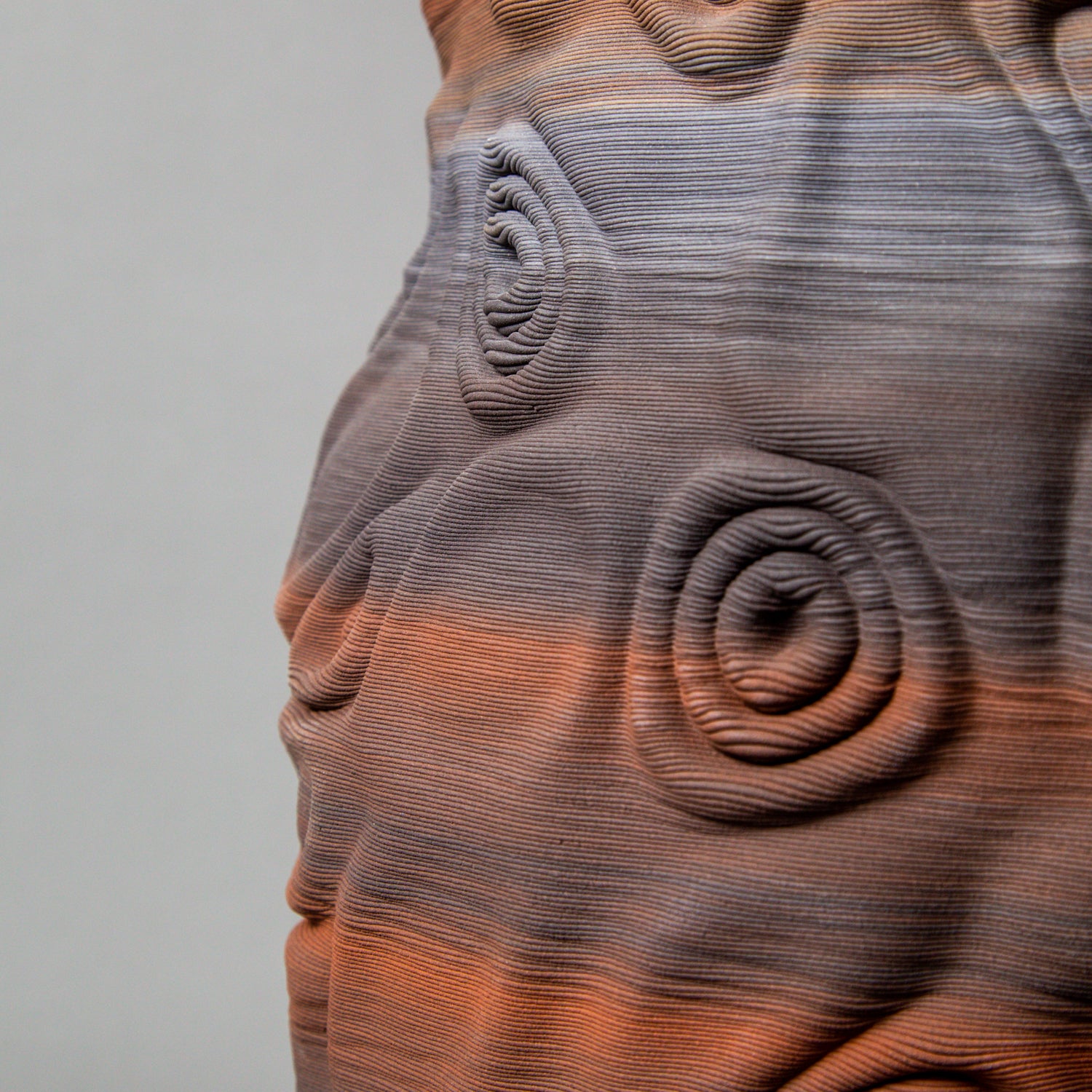 3D-printed santorini sculpture in mixed clay – BinaryCeramics
