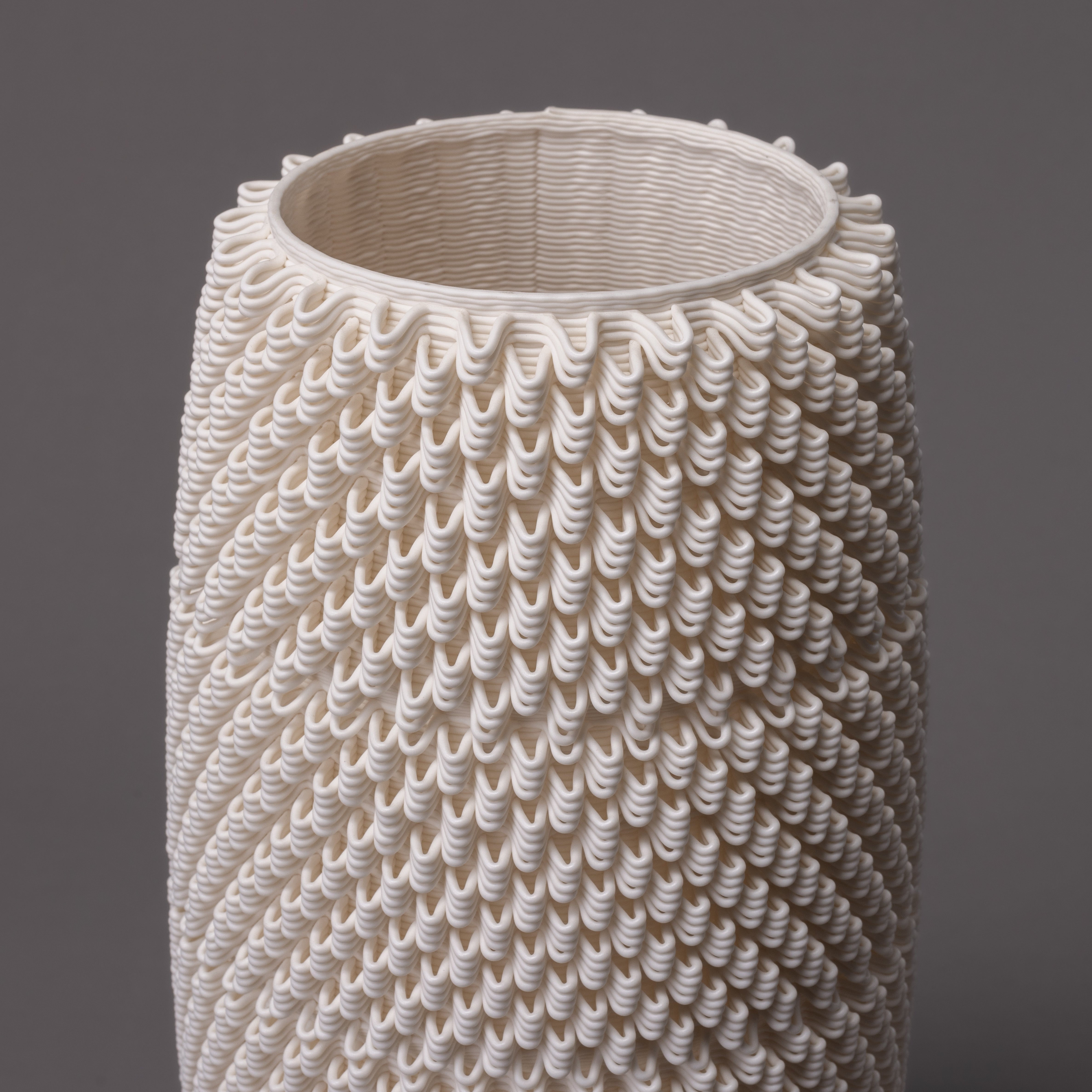 D-0110 - Dash Algorithmic Sculpture - White Porcelain - Big