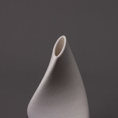 white porcelain tornado sculpture – algorithmic ceramic design