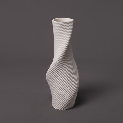 Tornado sculpture – white porcelain – BinaryCeramics, Athens