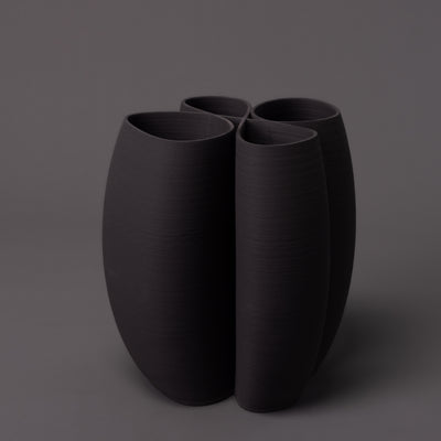 Intersect ceramic sculpture in black clay – BinaryCeramics
