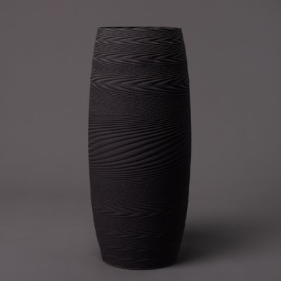 Wave ceramic sculpture in black clay – BinaryCeramics