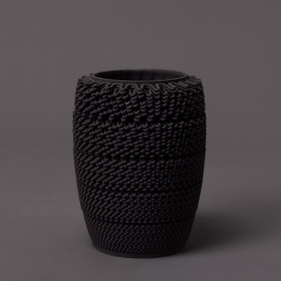 black clay dash sculpture – algorithmic ceramic design