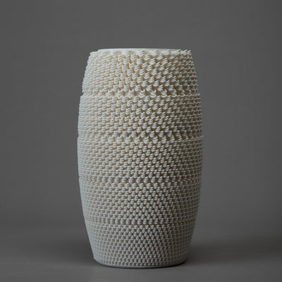white porcelain dash sculpture – algorithmic ceramic design