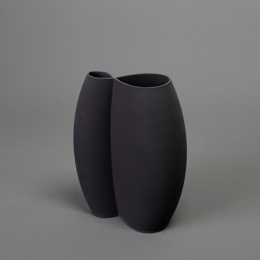 Intersect ceramic art – black clay – BinaryCeramics Greece